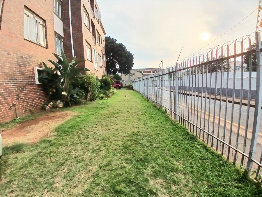 2 Bedroom Property for Sale in Glenwood KwaZulu-Natal