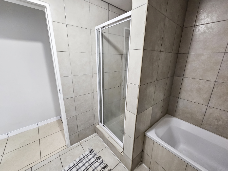 To Let 2 Bedroom Property for Rent in Umhlanga Ridge KwaZulu-Natal