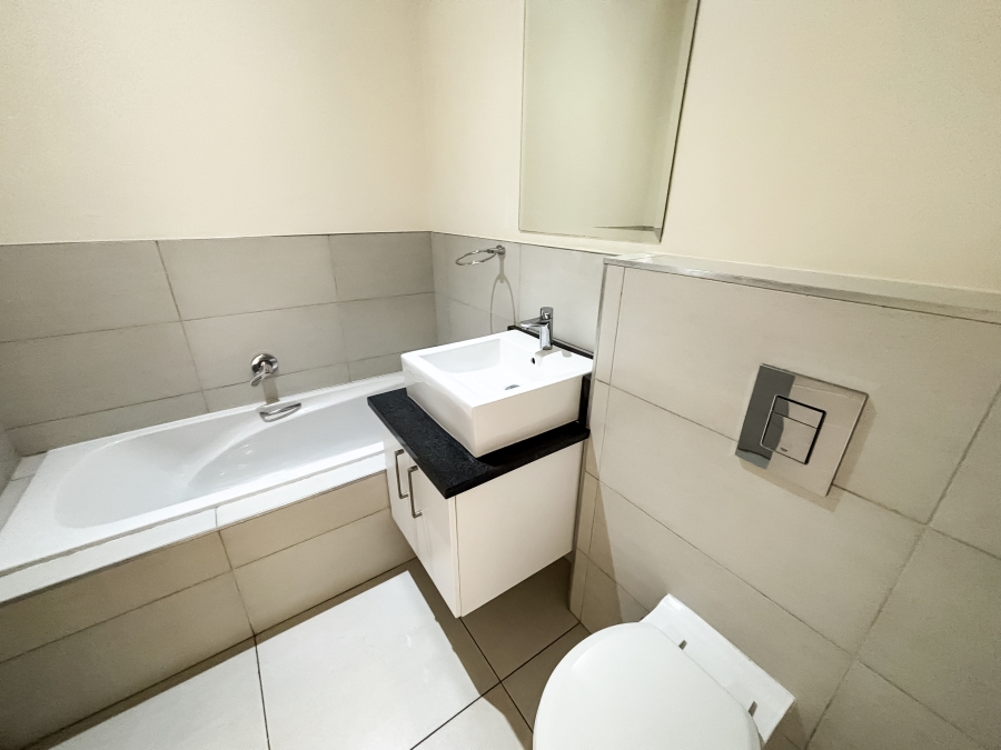 To Let 2 Bedroom Property for Rent in La Lucia KwaZulu-Natal