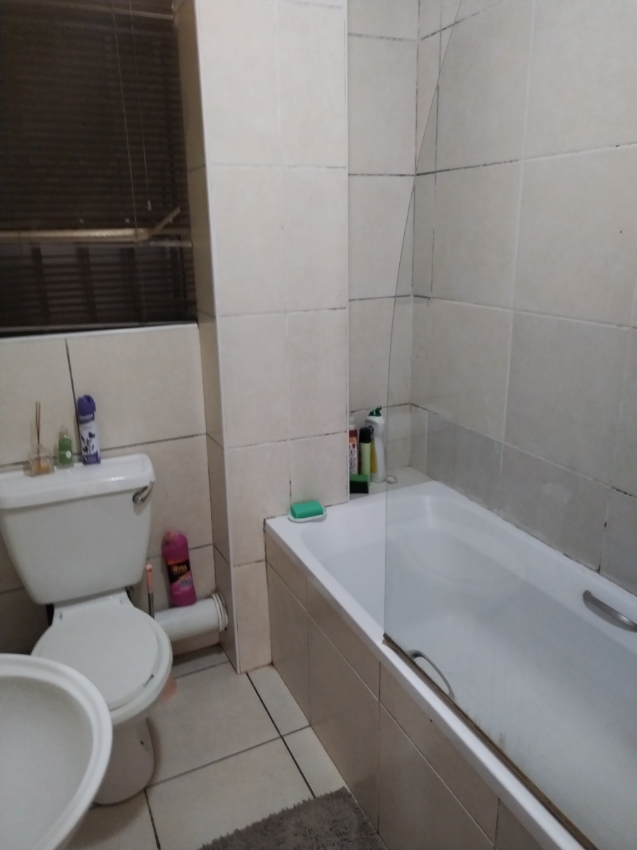 2 Bedroom Property for Sale in Sea View KwaZulu-Natal