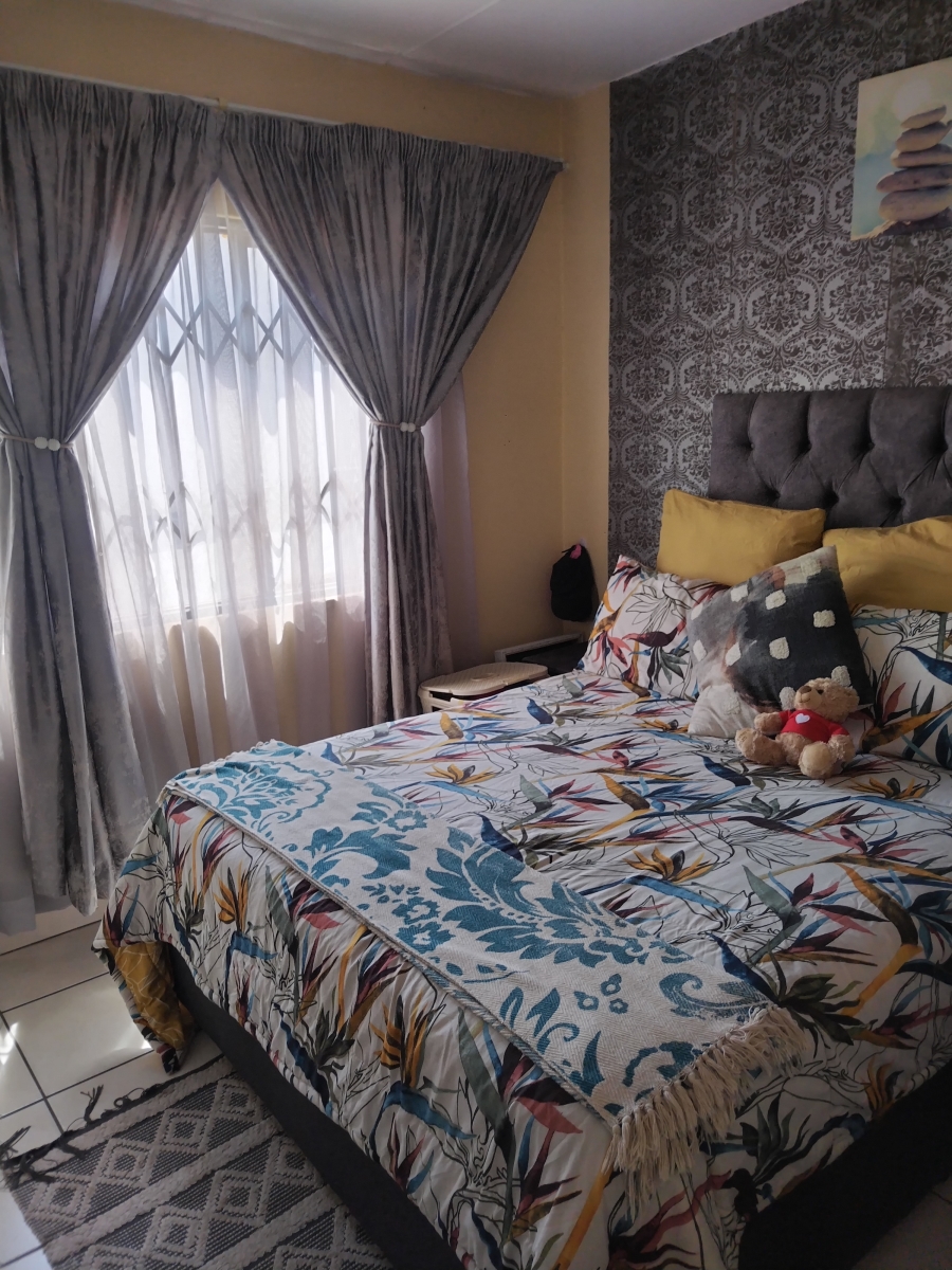 2 Bedroom Property for Sale in Sea View KwaZulu-Natal