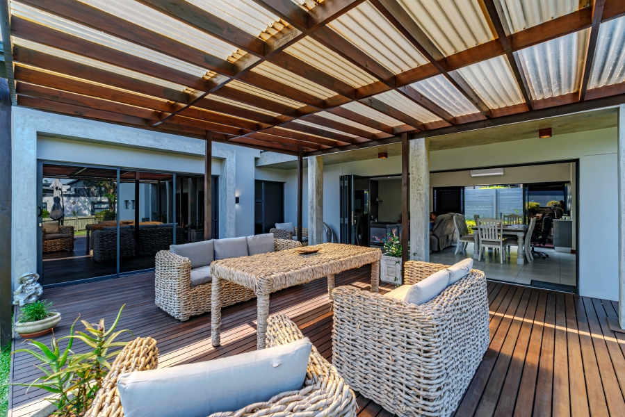 3 Bedroom Property for Sale in Palm Lakes Estate KwaZulu-Natal