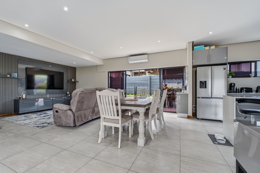 3 Bedroom Property for Sale in Palm Lakes Estate KwaZulu-Natal