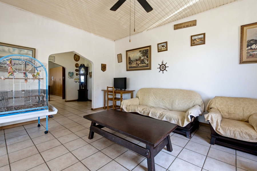 4 Bedroom Property for Sale in Amanzimtoti KwaZulu-Natal