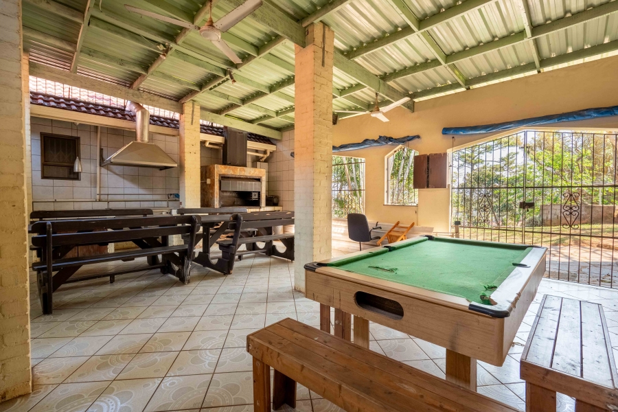 4 Bedroom Property for Sale in Amanzimtoti KwaZulu-Natal
