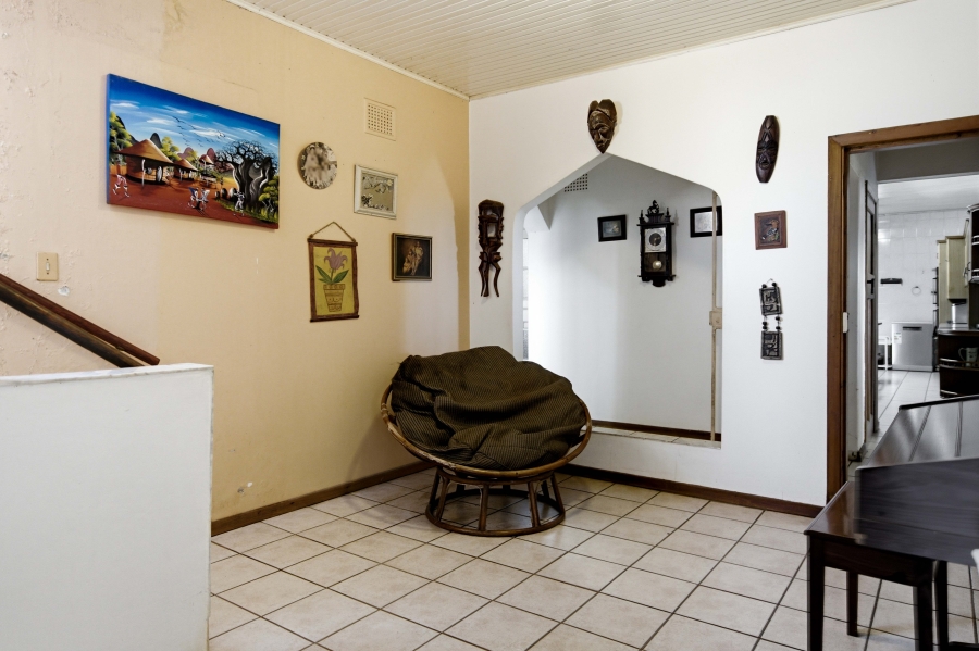 4 Bedroom Property for Sale in Amanzimtoti KwaZulu-Natal