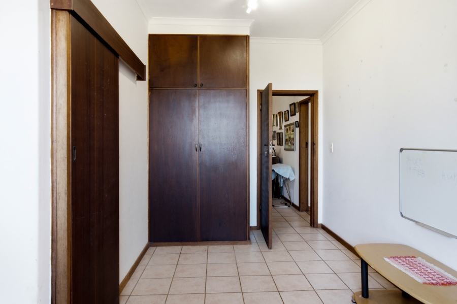 4 Bedroom Property for Sale in Amanzimtoti KwaZulu-Natal