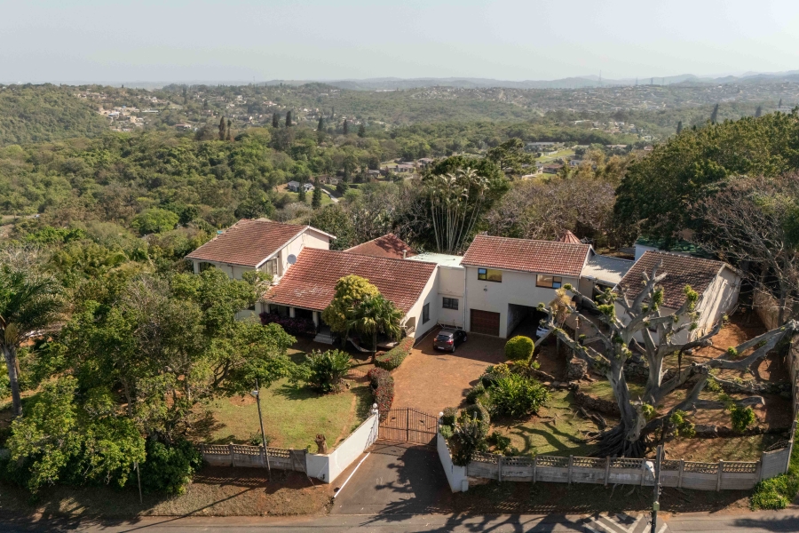 4 Bedroom Property for Sale in Amanzimtoti KwaZulu-Natal