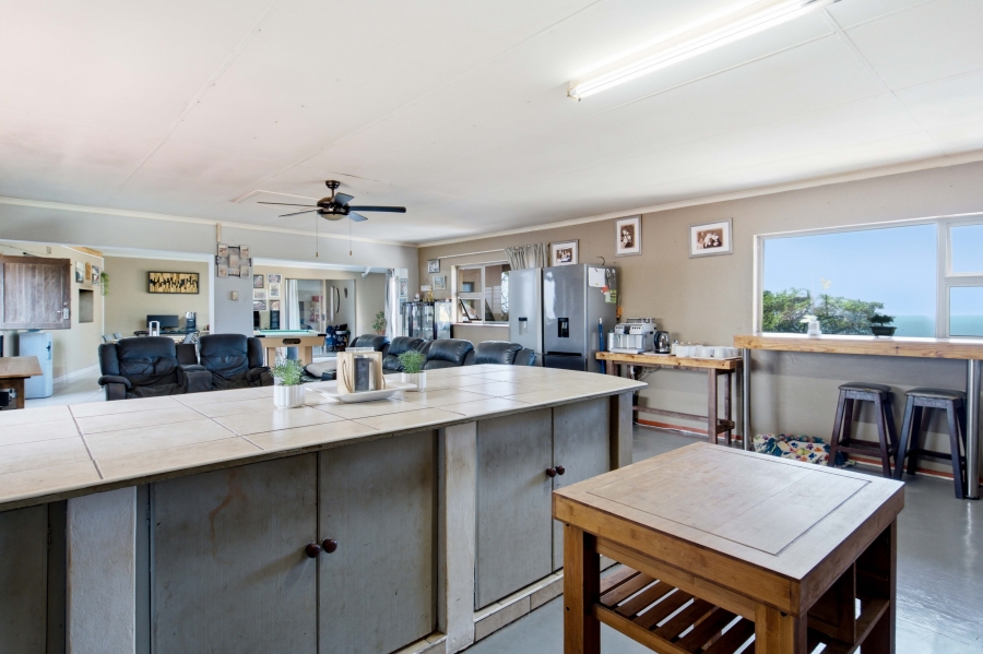 4 Bedroom Property for Sale in Amanzimtoti KwaZulu-Natal