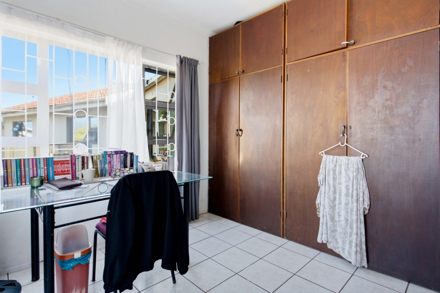 4 Bedroom Property for Sale in Amanzimtoti KwaZulu-Natal