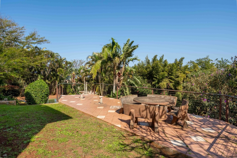 4 Bedroom Property for Sale in Amanzimtoti KwaZulu-Natal