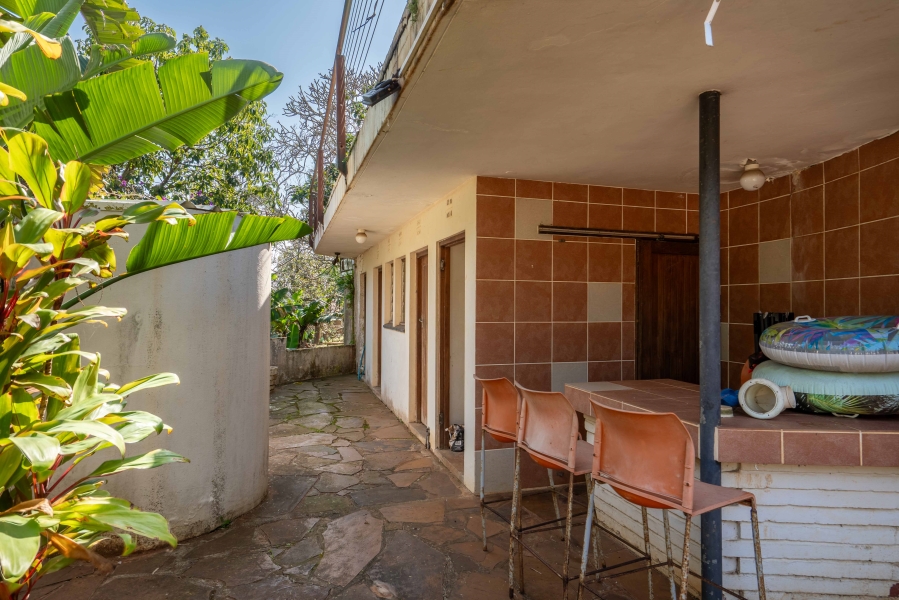 4 Bedroom Property for Sale in Amanzimtoti KwaZulu-Natal