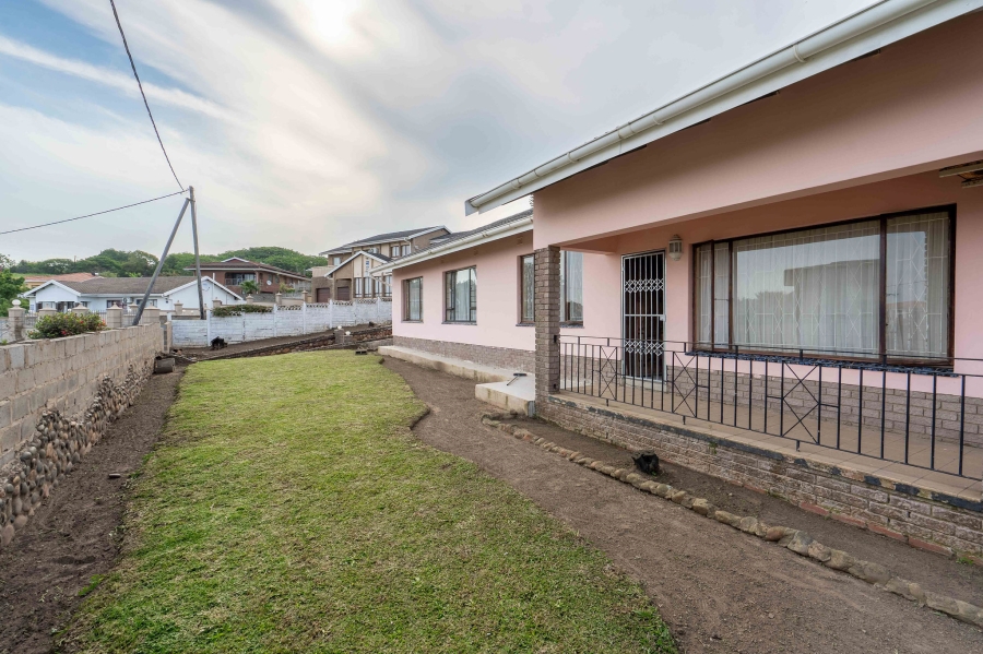 4 Bedroom Property for Sale in Naidooville KwaZulu-Natal