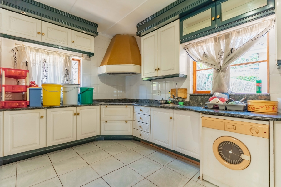 4 Bedroom Property for Sale in Westville Central KwaZulu-Natal