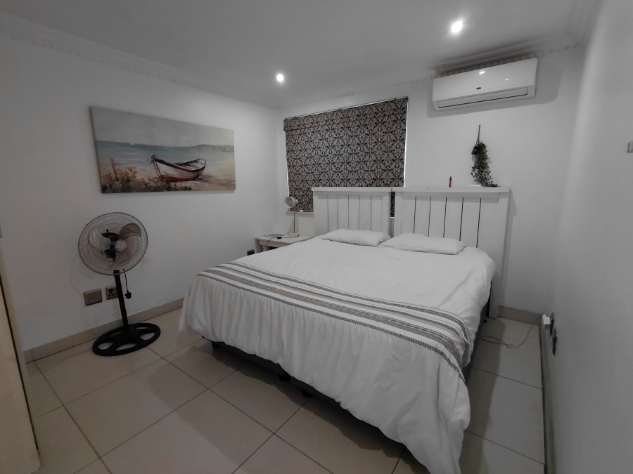 1 Bedroom Property for Sale in Point Waterfront KwaZulu-Natal