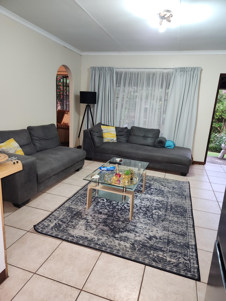 2 Bedroom Property for Sale in Montrose KwaZulu-Natal