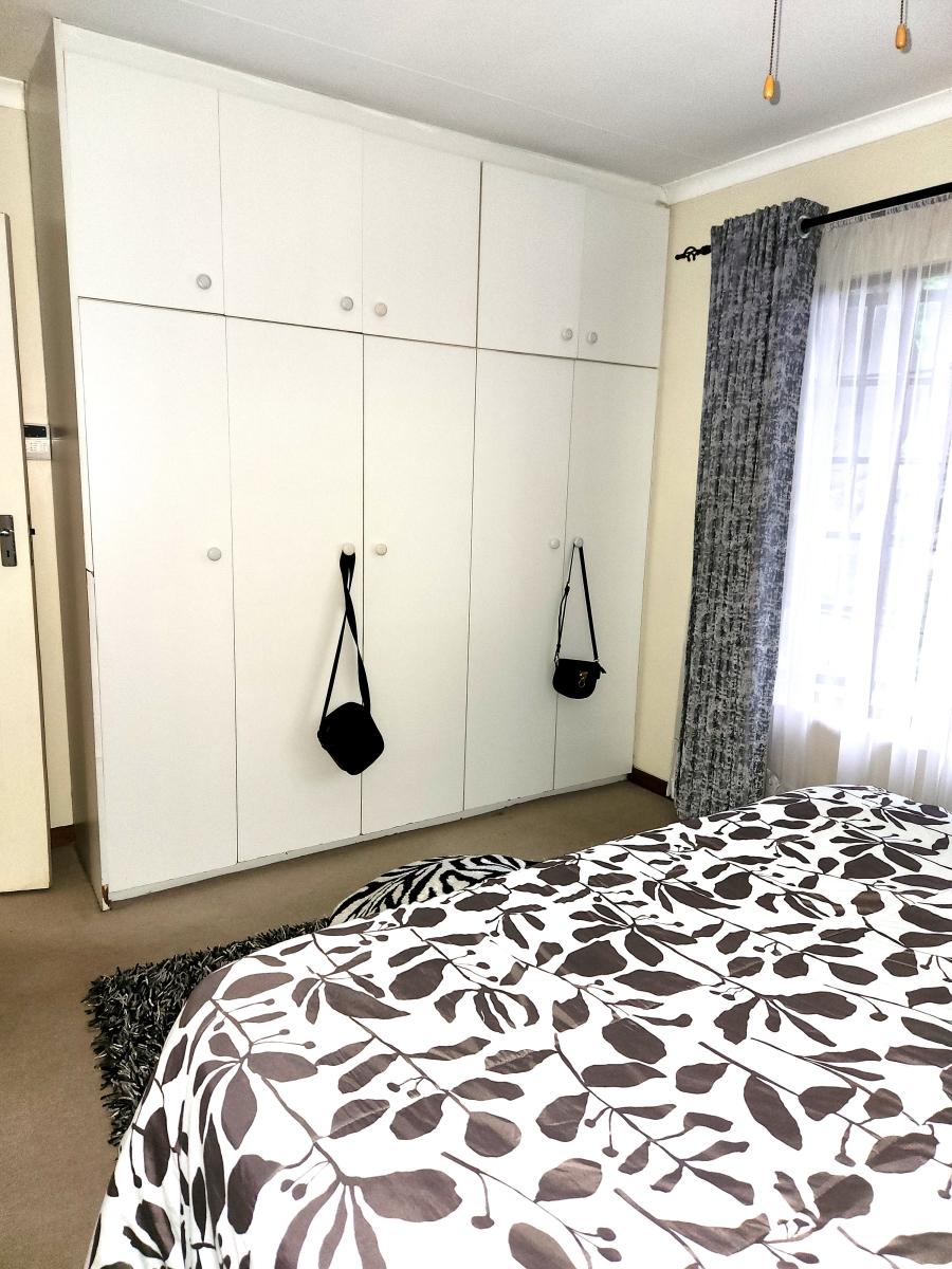 2 Bedroom Property for Sale in Montrose KwaZulu-Natal