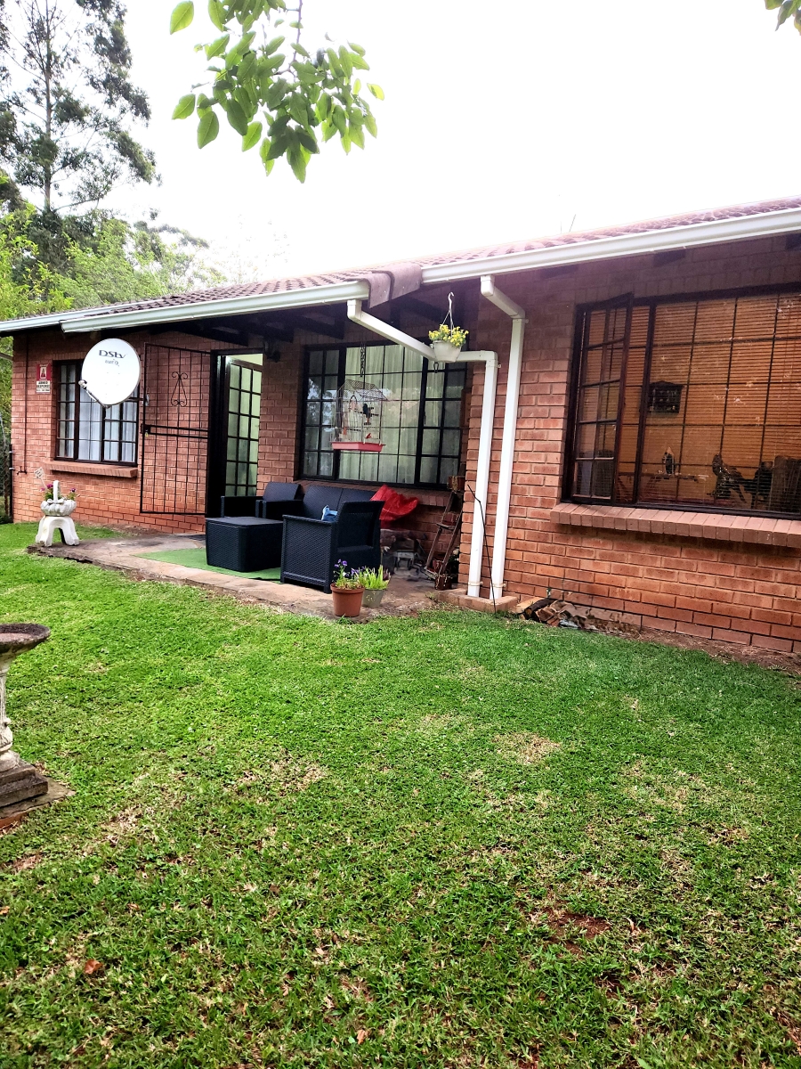 2 Bedroom Property for Sale in Montrose KwaZulu-Natal
