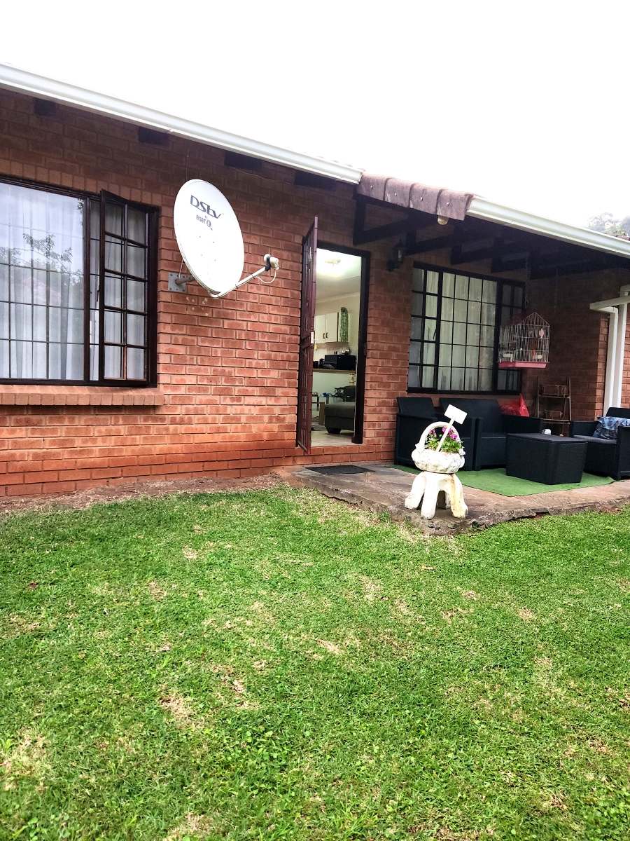2 Bedroom Property for Sale in Montrose KwaZulu-Natal