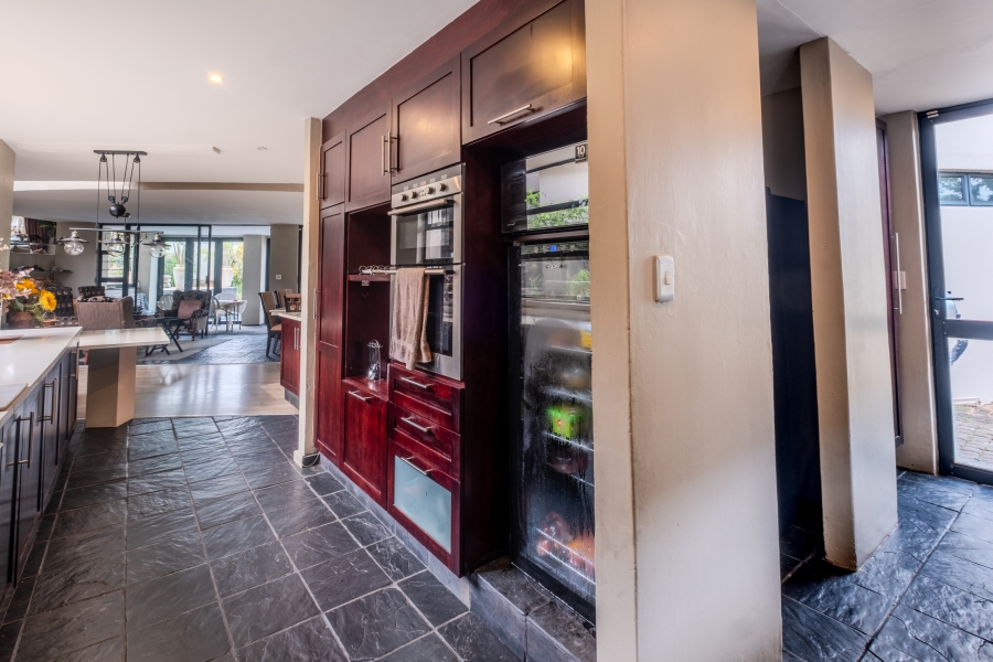 To Let 5 Bedroom Property for Rent in Umhlanga KwaZulu-Natal