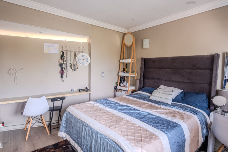 To Let 5 Bedroom Property for Rent in Umhlanga KwaZulu-Natal