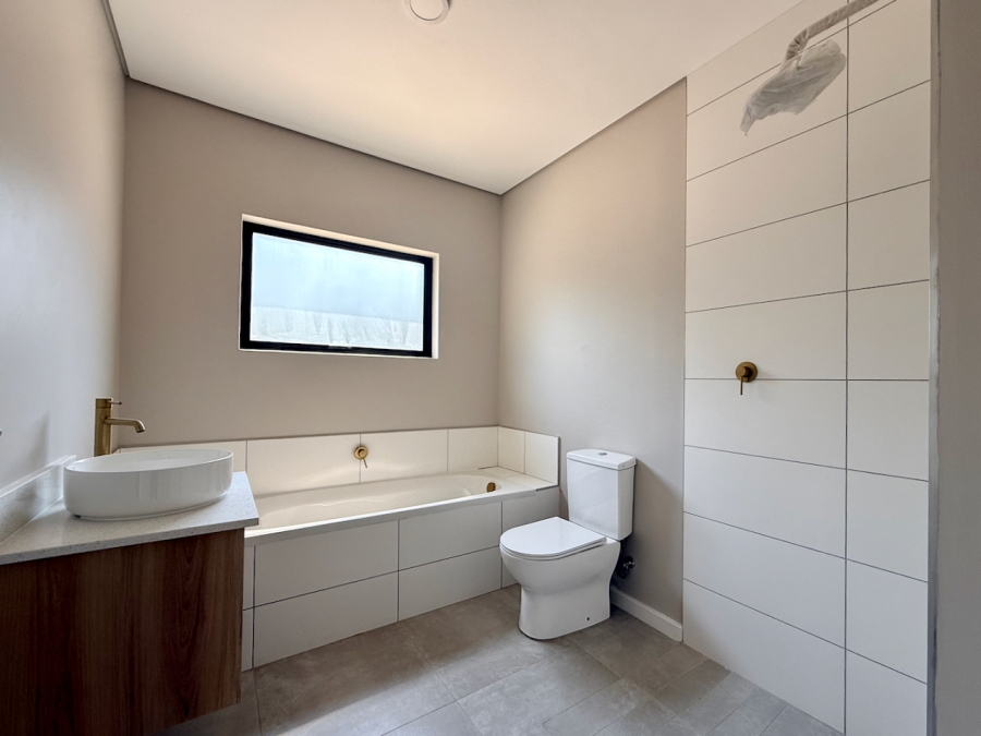To Let 2 Bedroom Property for Rent in Elaleni Coastal Forest Estate KwaZulu-Natal