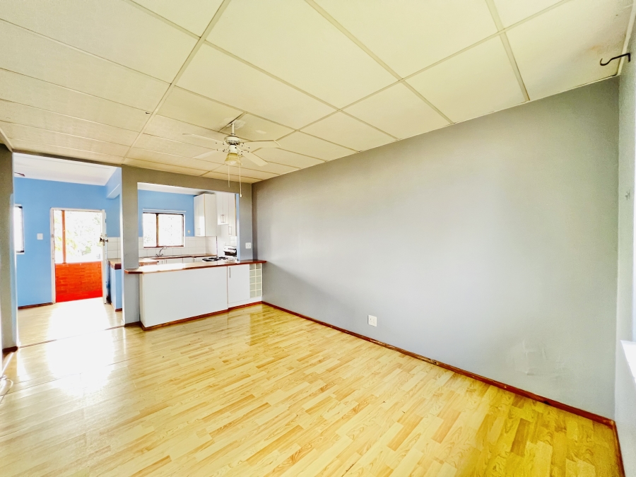 To Let 2 Bedroom Property for Rent in Windermere KwaZulu-Natal