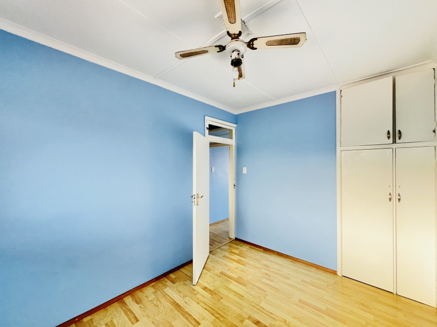 To Let 2 Bedroom Property for Rent in Windermere KwaZulu-Natal