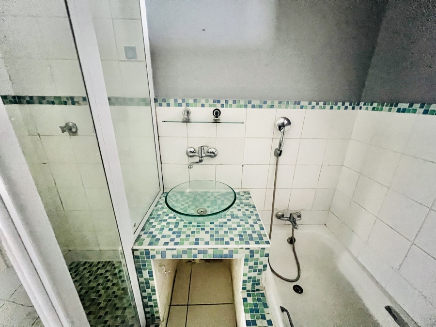 To Let 2 Bedroom Property for Rent in Windermere KwaZulu-Natal