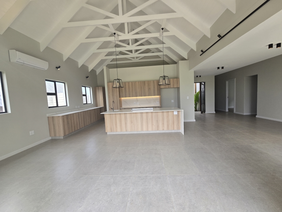 4 Bedroom Property for Sale in Springvale Country Estate KwaZulu-Natal