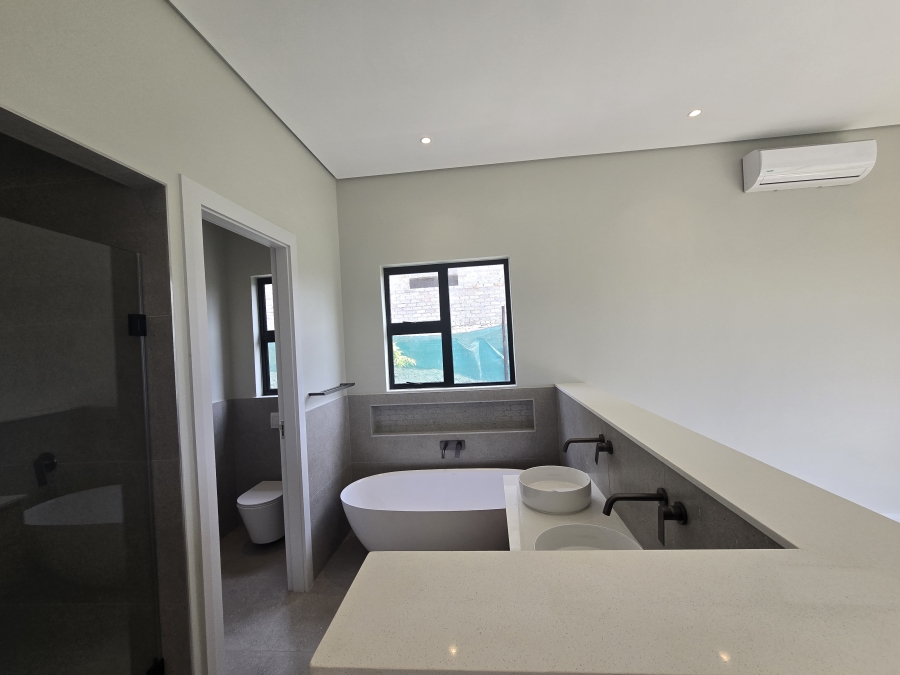 4 Bedroom Property for Sale in Springvale Country Estate KwaZulu-Natal