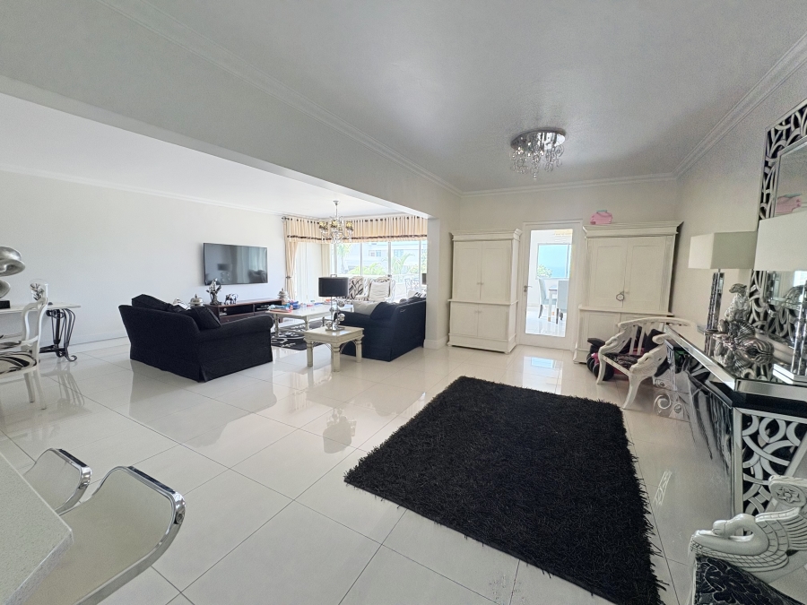 3 Bedroom Property for Sale in Umhlanga KwaZulu-Natal