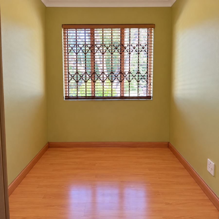To Let 4 Bedroom Property for Rent in Lincoln Meade KwaZulu-Natal