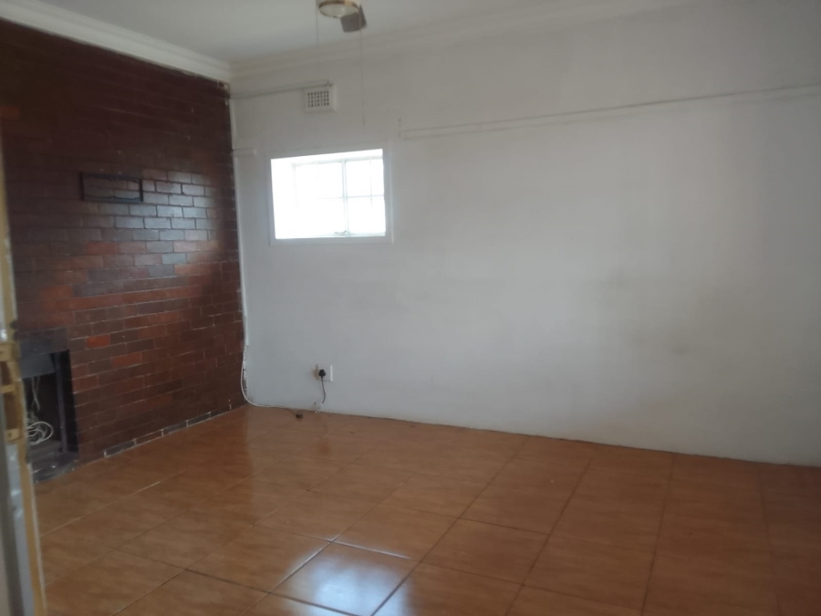 To Let 3 Bedroom Property for Rent in Napierville KwaZulu-Natal