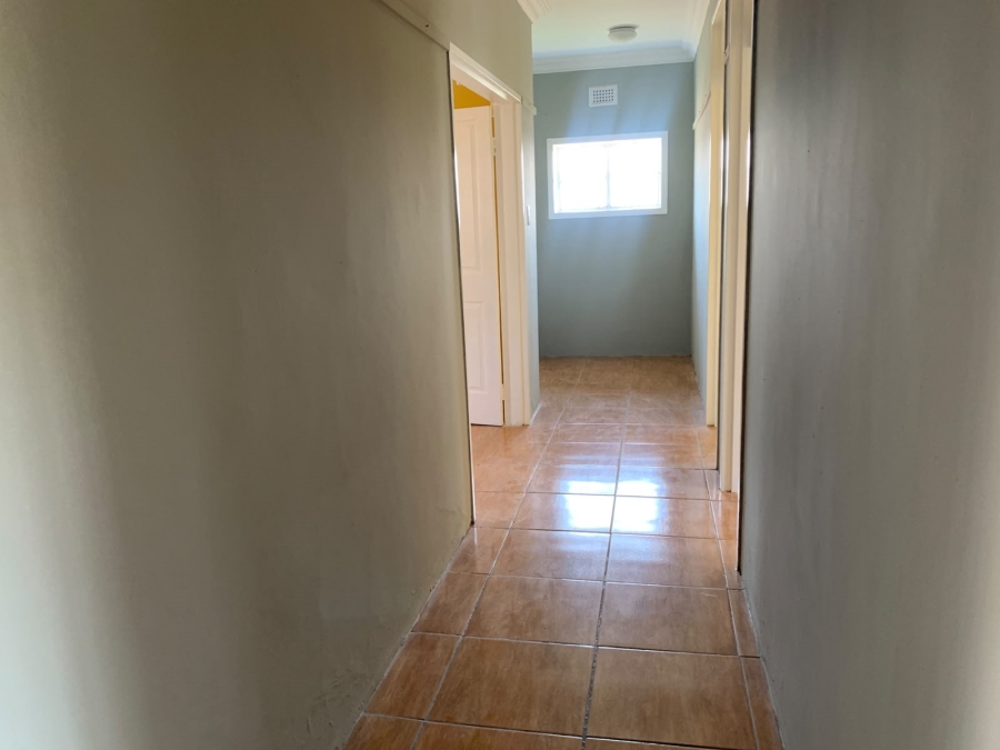 To Let 3 Bedroom Property for Rent in Napierville KwaZulu-Natal