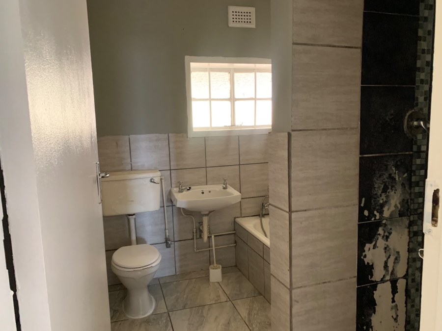 To Let 3 Bedroom Property for Rent in Napierville KwaZulu-Natal