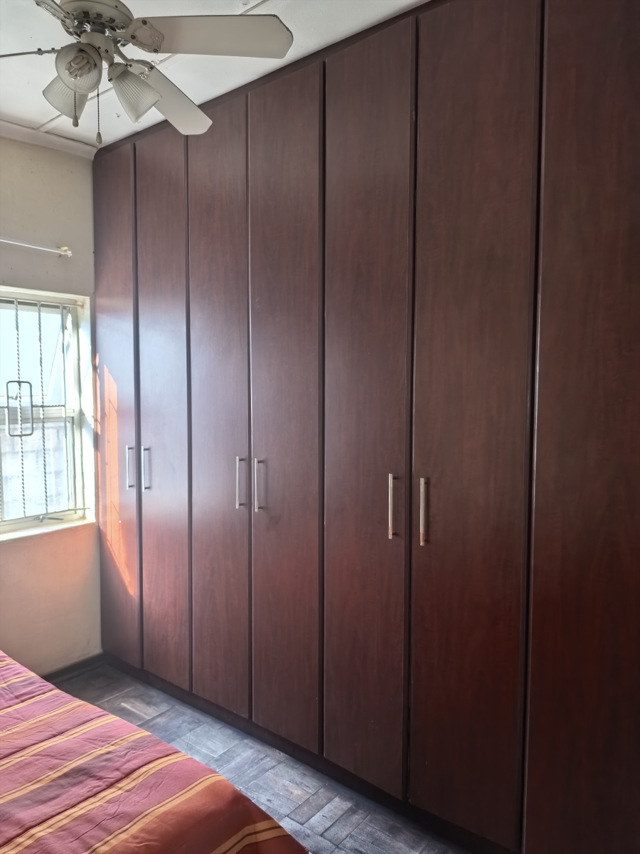 To Let 4 Bedroom Property for Rent in Umlazi V KwaZulu-Natal