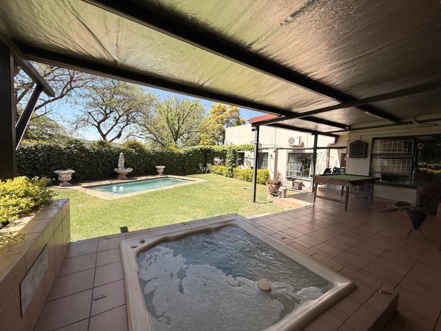 4 Bedroom Property for Sale in Schuinshoogte KwaZulu-Natal