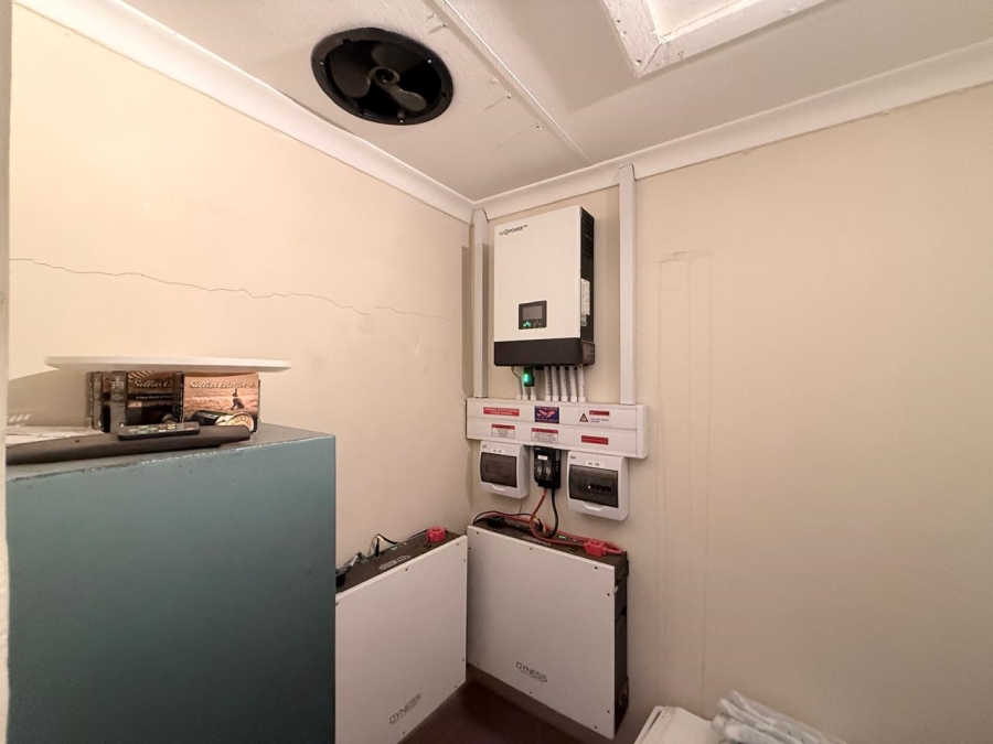 4 Bedroom Property for Sale in Schuinshoogte KwaZulu-Natal