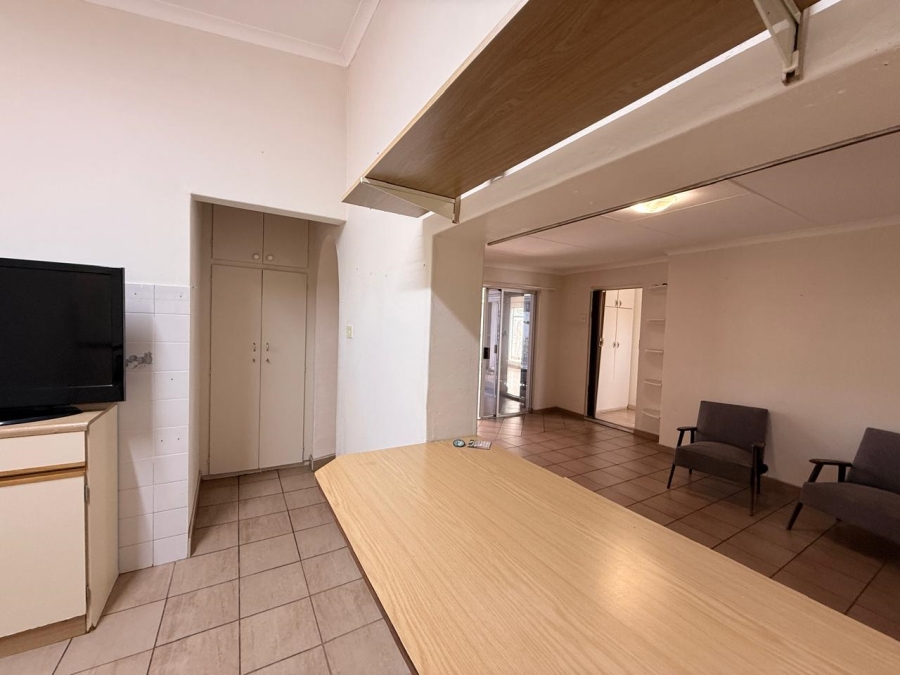 4 Bedroom Property for Sale in Schuinshoogte KwaZulu-Natal