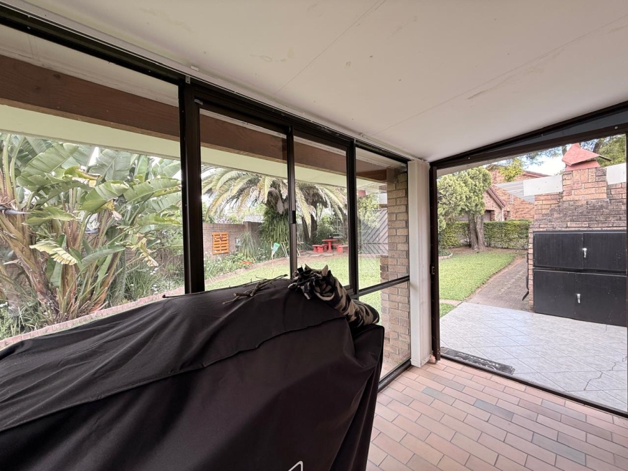 3 Bedroom Property for Sale in Aviary Hill KwaZulu-Natal