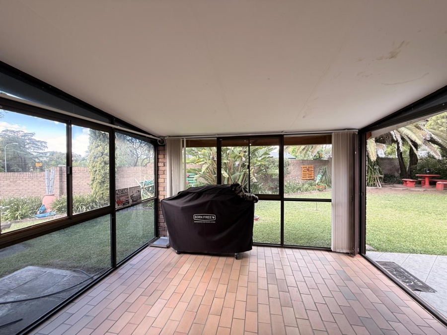 3 Bedroom Property for Sale in Aviary Hill KwaZulu-Natal
