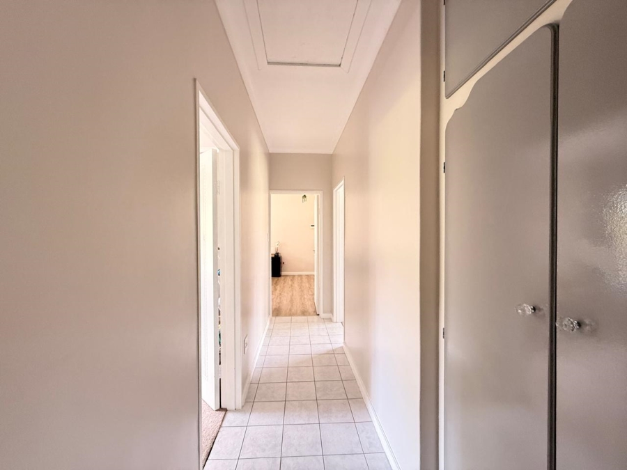 3 Bedroom Property for Sale in Aviary Hill KwaZulu-Natal