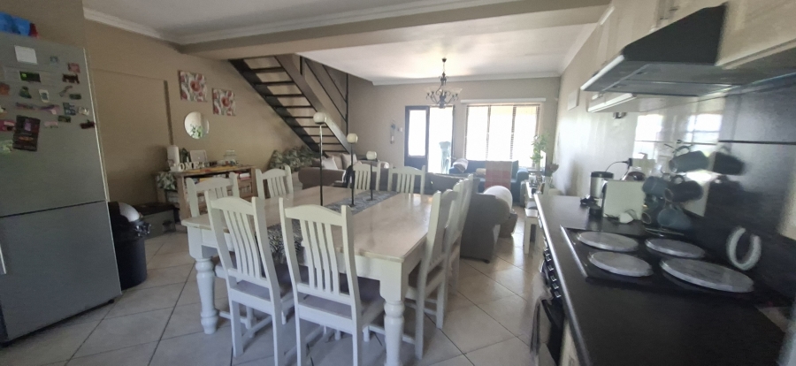 To Let 2 Bedroom Property for Rent in Gillitts KwaZulu-Natal