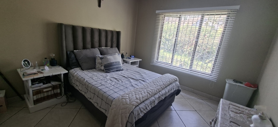 To Let 2 Bedroom Property for Rent in Gillitts KwaZulu-Natal