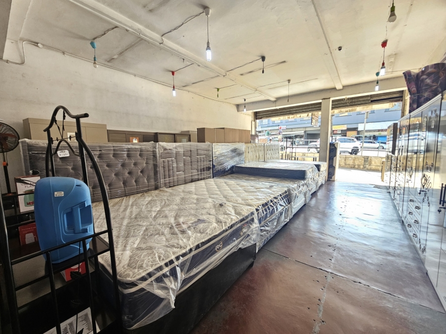 Commercial Property for Sale in Gandhinagar KwaZulu-Natal