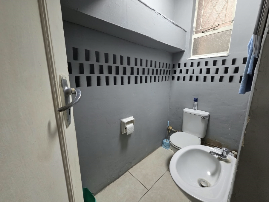 1 Bedroom Property for Sale in Musgrave KwaZulu-Natal