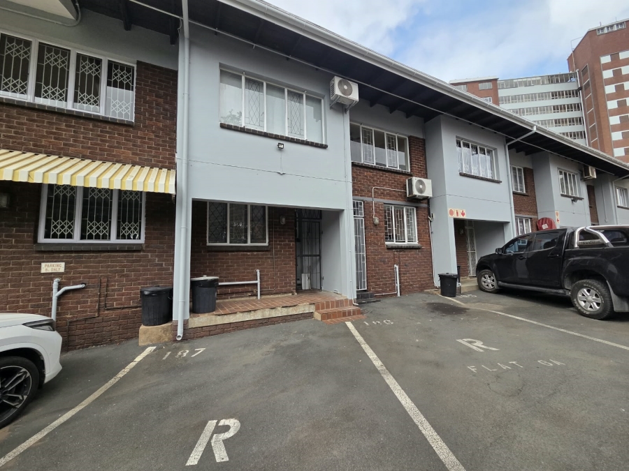 1 Bedroom Property for Sale in Musgrave KwaZulu-Natal