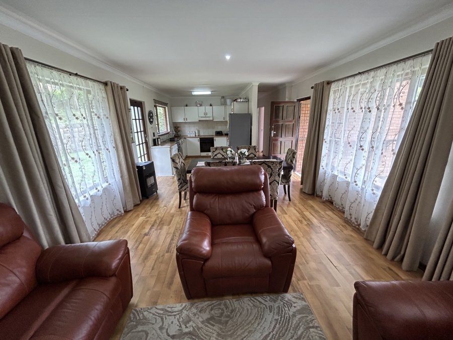 3 Bedroom Property for Sale in Montrose KwaZulu-Natal
