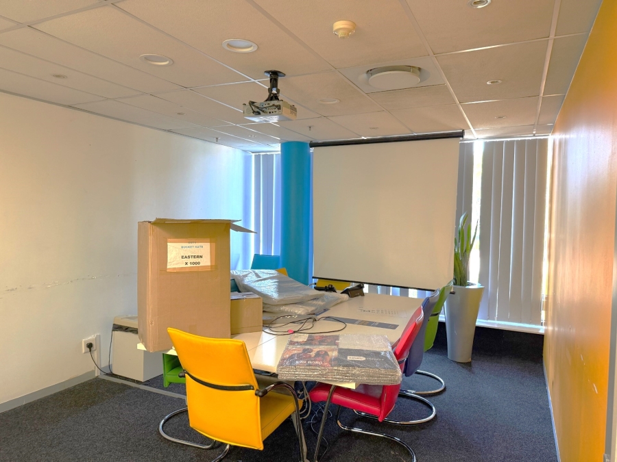 To Let Commercial Property for Rent in Somerset Park KwaZulu-Natal